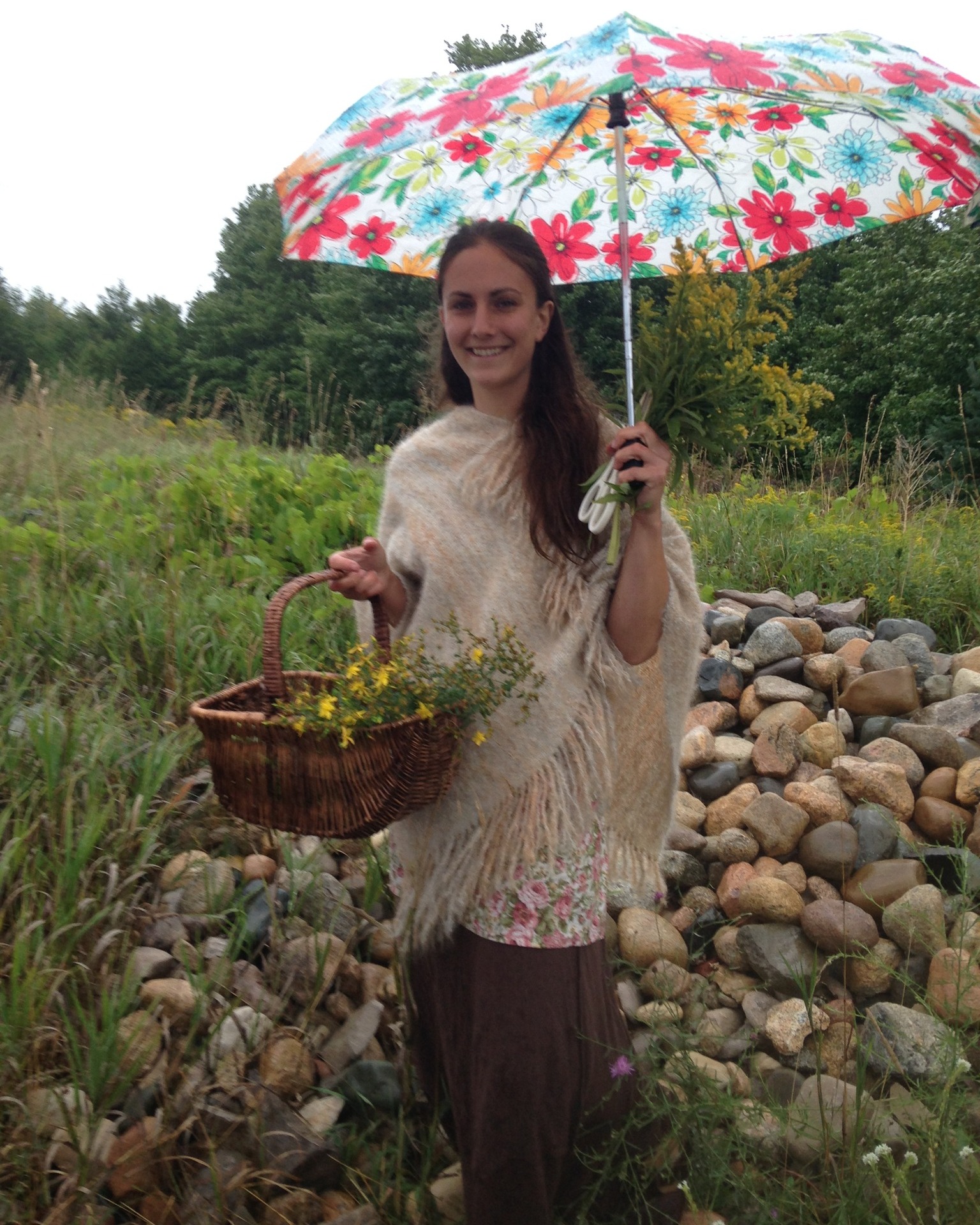 Hey, hey, farm friends! Our friend, Sierra LaRose, from Bear Earth Herbals is coming to Providence Organic Farm on Thursday, April 16th, 5:30 - 7:30 with an intriguing class: 

“Cutting through the BS , finding herbs that actually work for women during Peri/Menopause ”. 

There is so much information out there these days pushing herbs and supplements, it’s hard to know what to trust. Join us for an evening with Sierra LaRose, certified herbalist and owner of Bear Earth Herbals, for an in depth look at the top herbs for supporting women’s bodies during this stage of life. We’ll take a deep dive into hormone fluctuations, joint pain, brain fog, dry skin and other common challenges and the herbs that can to alleviate them. 

Hot herbal tea and light snacks will be served, bring materials to take notes. 
Warmly,
Sierra & Andrea"

Sign-up link here. 
https://square.link/u/Y8VAMJxK